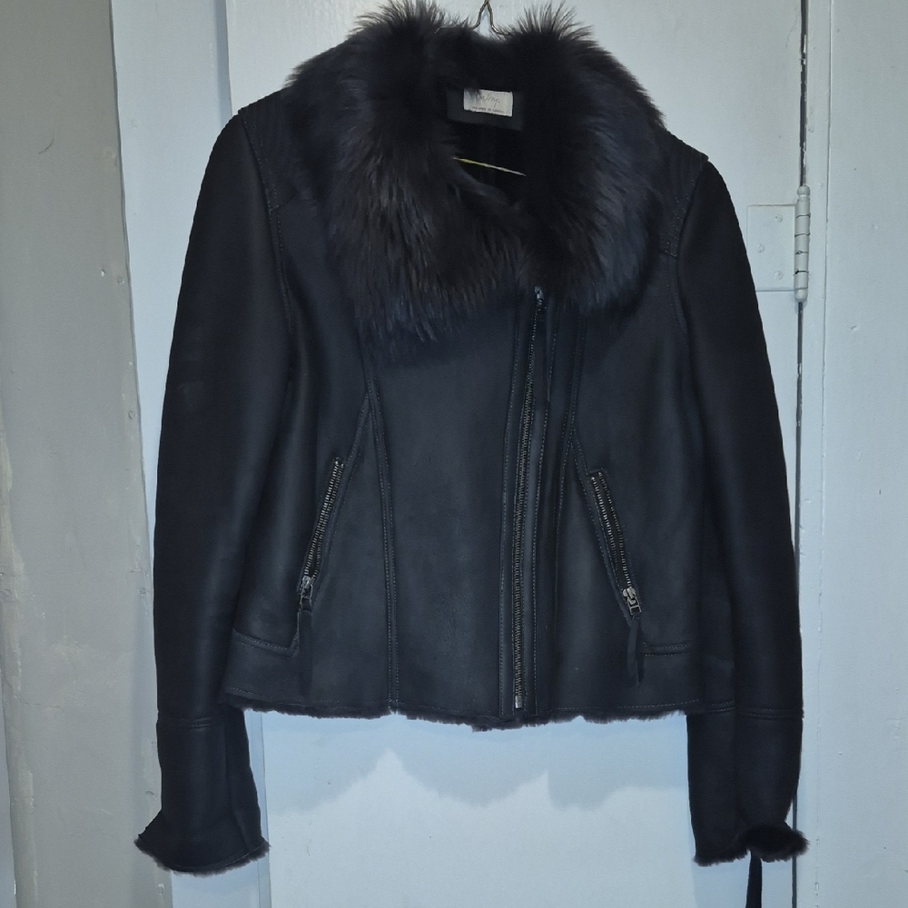 Gorgeous.  Wrapped In Luxury Wrap London Black Jacket With Fur Collar.